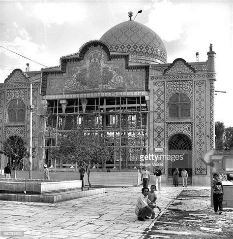 Shahzadeh Hussein Mausoleum – Nurturing History and Architectural Brilliance!