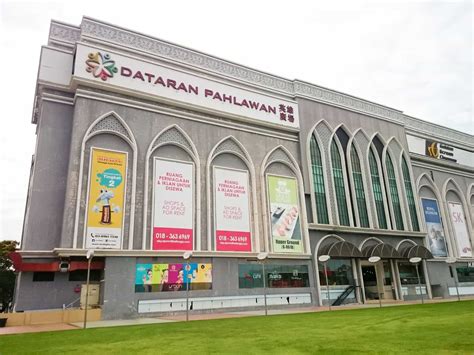 Dataran Pahlawan Melaka Megamall: Historia, rozrywka i shopping w jednym miejscu!