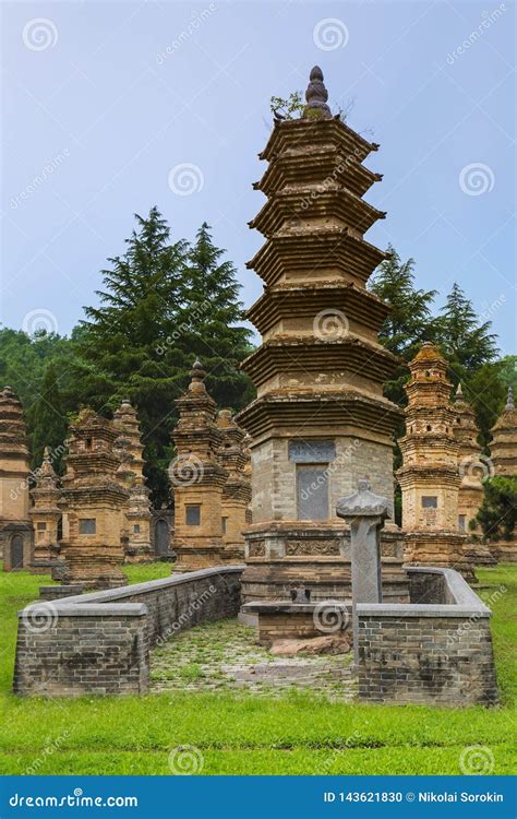 Pagoda Shaolin w Zhongwei - cud architektury i duchowe centrum!