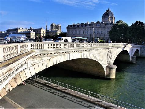  Quai de la Fosse: Spacer nad Sekwaną w Quimper